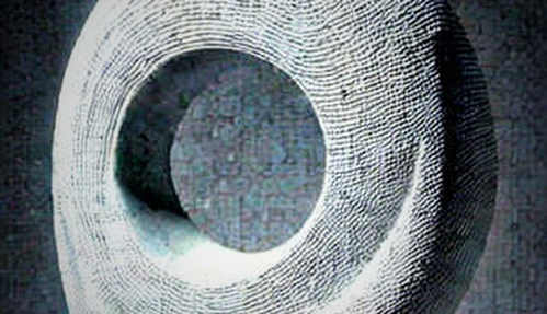 Solana's Treasury War: Smart Money Exits, Leverage Enters